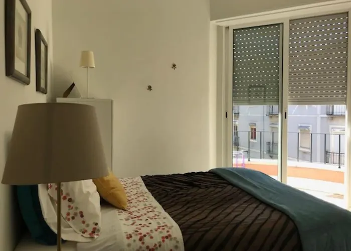 아파트 Cosy 2 Bedrooms In Arroios - Ssl 3a *