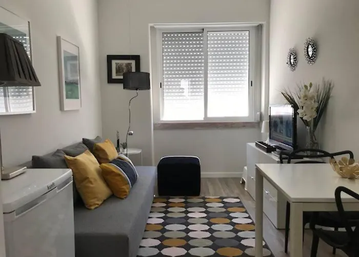Cosy 2 Bedrooms In Arroios - Ssl 3a *